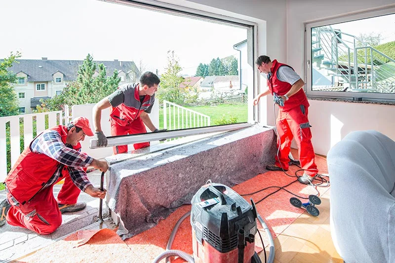 Builders & Construction Professionals