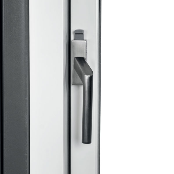 Handle with child lock Handle with child lock