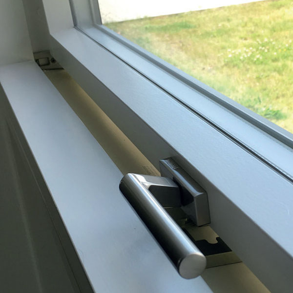 Night vent position Night vent position