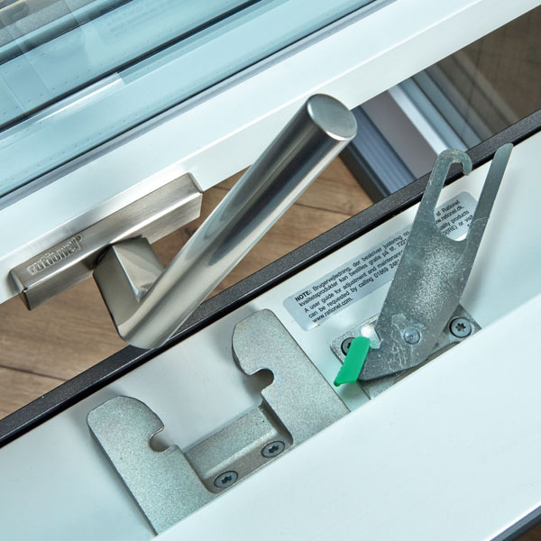 Restrictor Restrictor