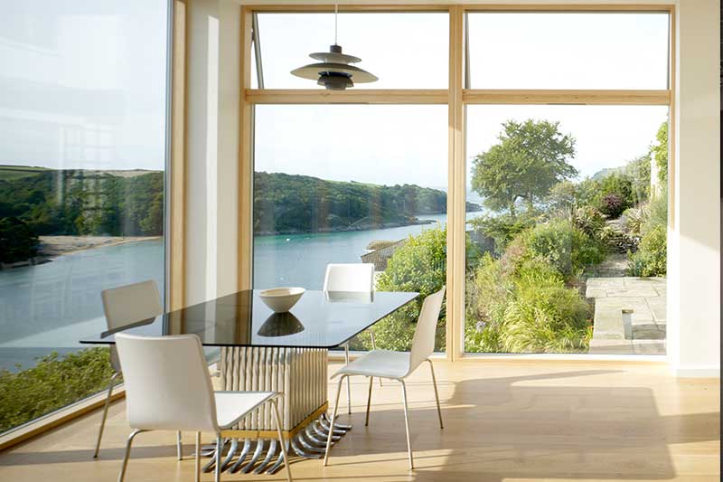 Choosing Between Double and Triple Glazing: Weighing the Benefits